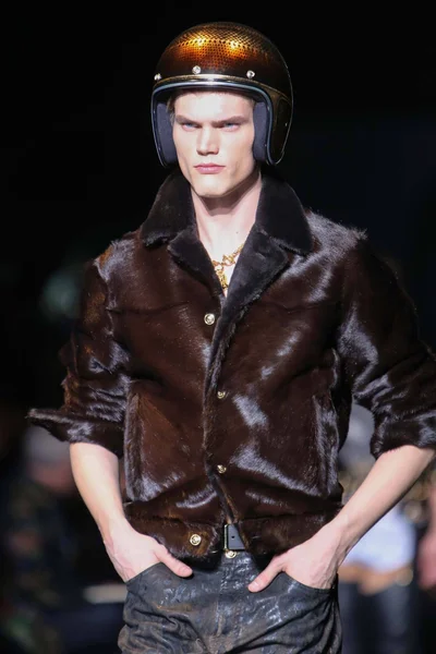 Look 86